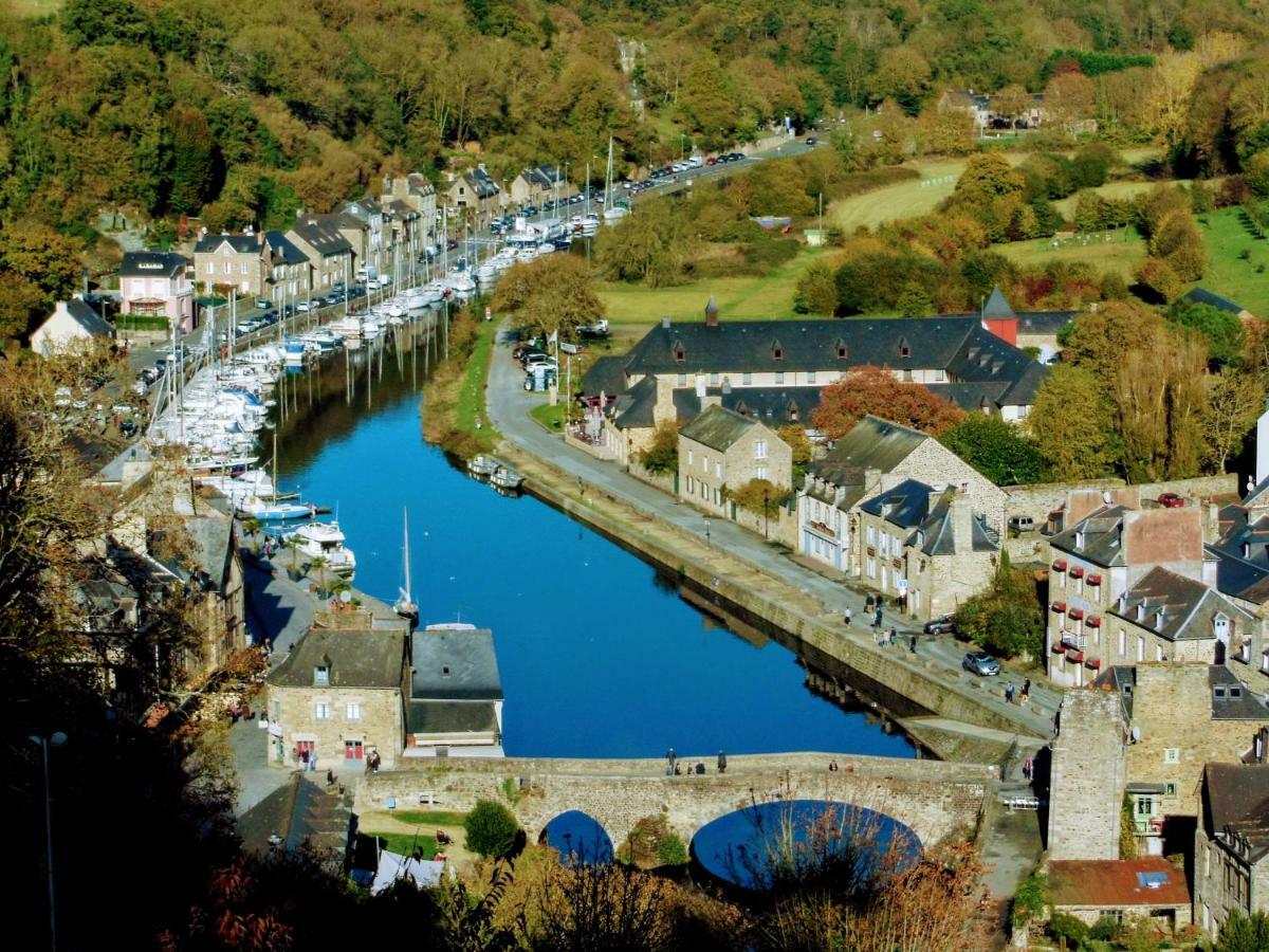 Gate House Lodge Dinan Eksteriør bilde