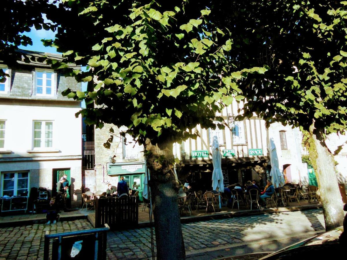 Gate House Lodge Dinan Eksteriør bilde