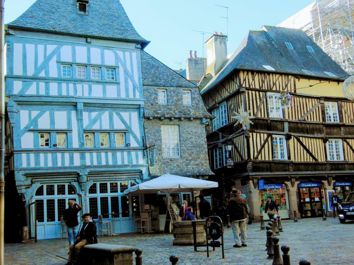 Gate House Lodge Dinan Eksteriør bilde